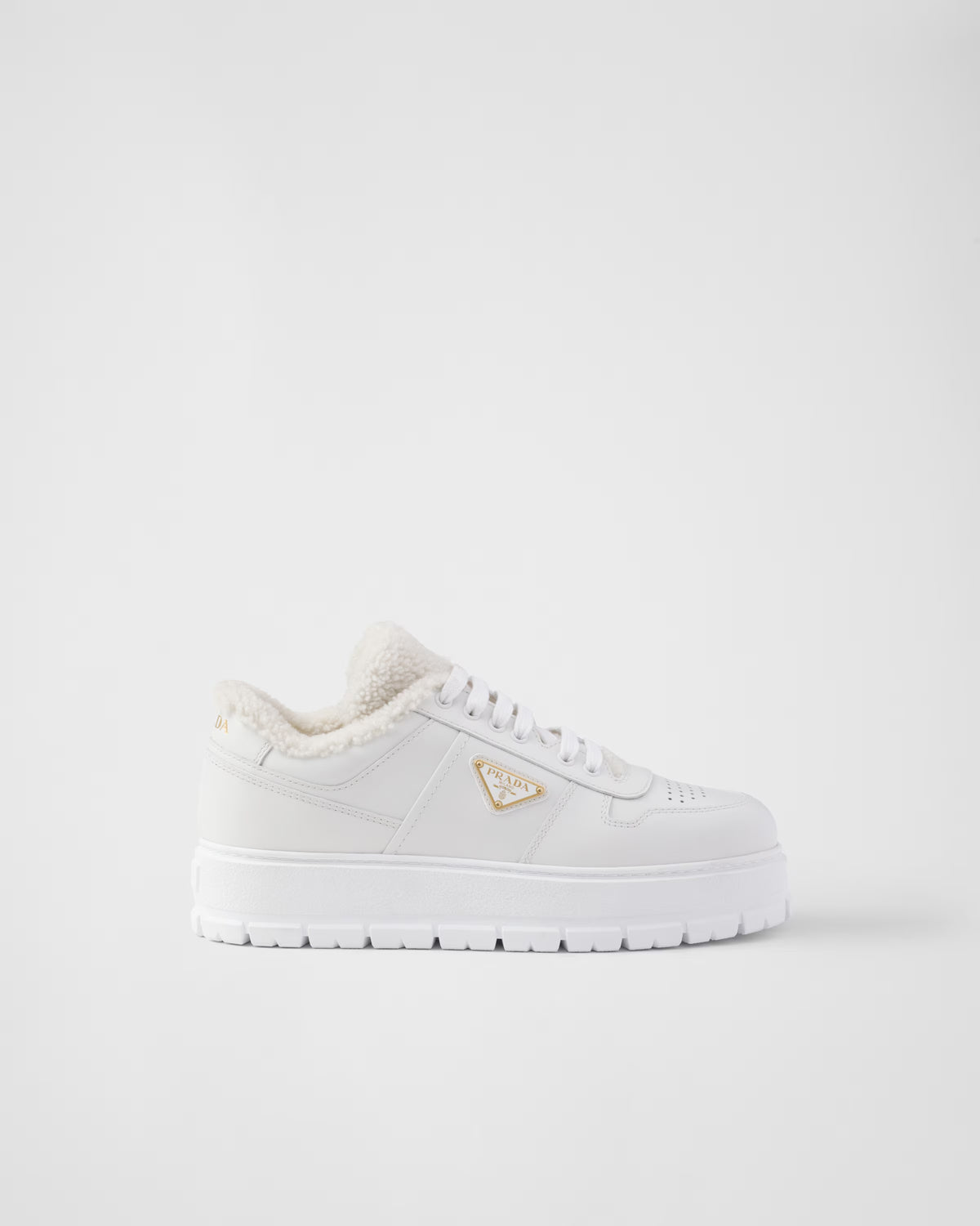 Leather laced sneakers