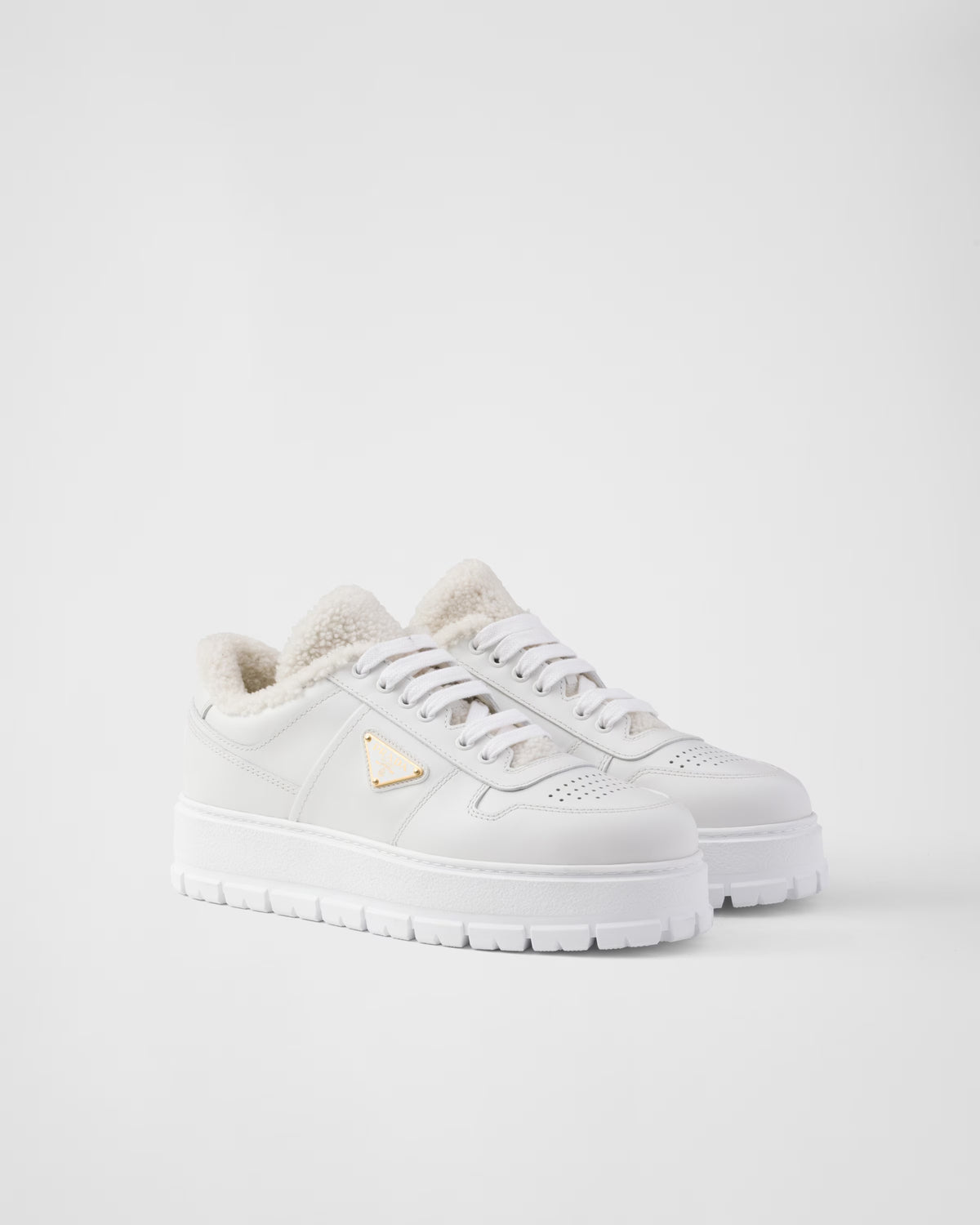Leather laced sneakers